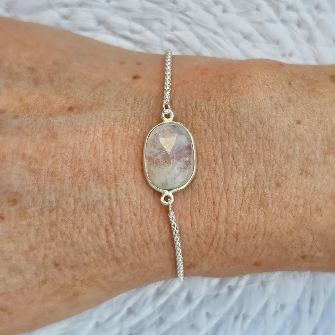 Pulsera Piedra Luna Tallada Plata